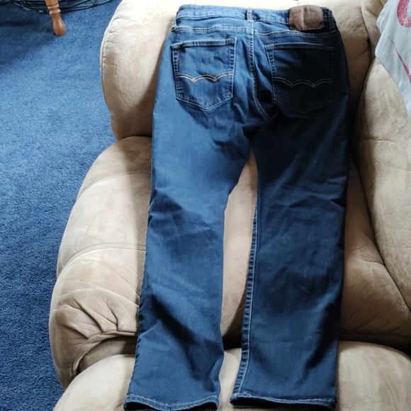 ✨🦅American Eagle outfitters size 28 Slim Jeans - Picture 2 of 4